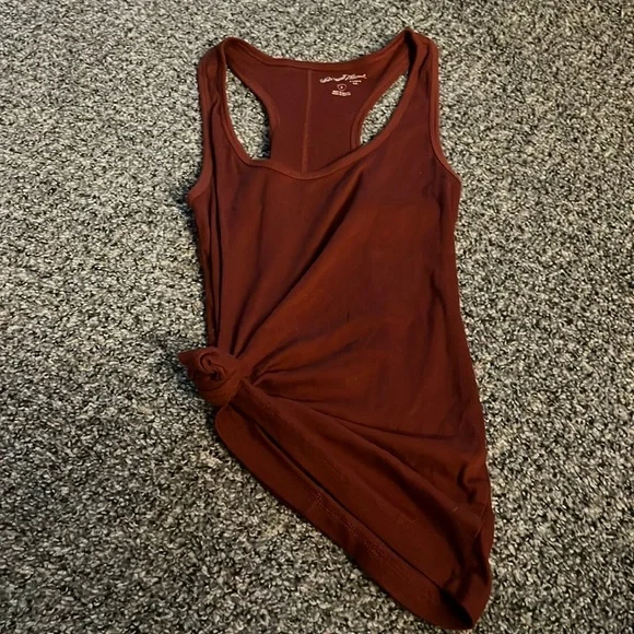 Universal Thread | Tops | Burgundy Tied Tank Top | Poshmark Universal Thread | Tops | Burgundy Tied Tank Top | Poshmark